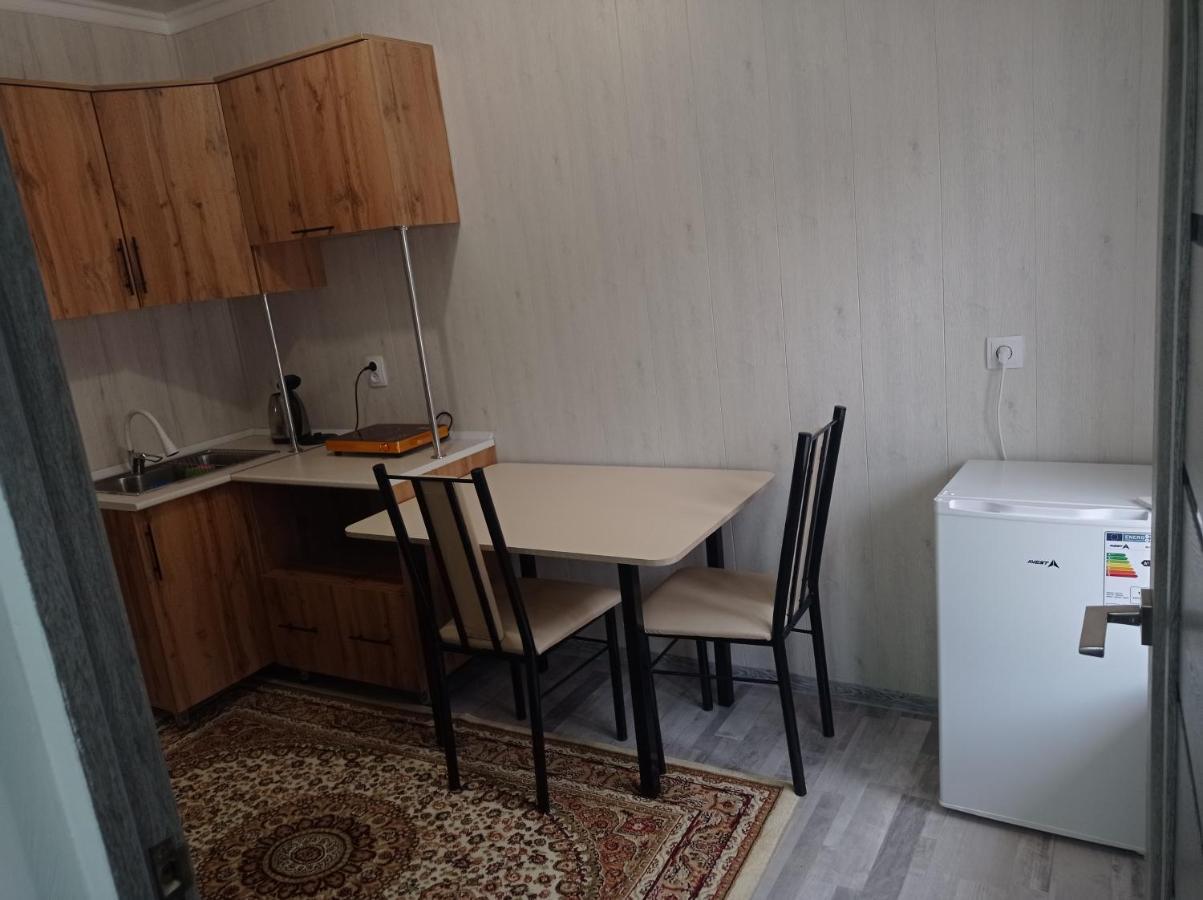 Bed and Breakfast Pamko Naryn Экстерьер фото